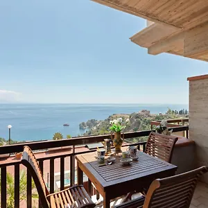 Panoramic Seaview Apartament Taormina