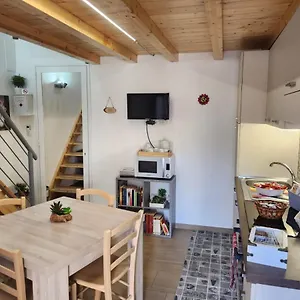 Il Cortile Della Patrona Syrakuzy